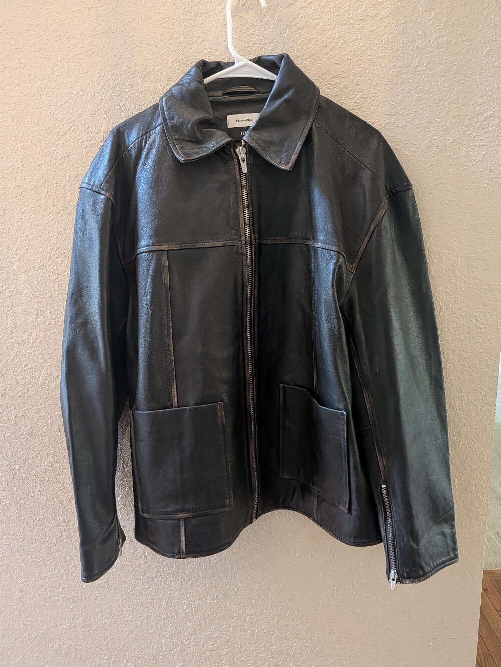 Reformation Veda Bennet Oversized Leather Bomber